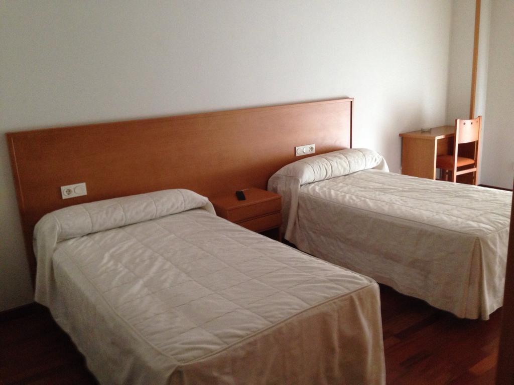 Hostal El Poligono Zamora Chambre photo