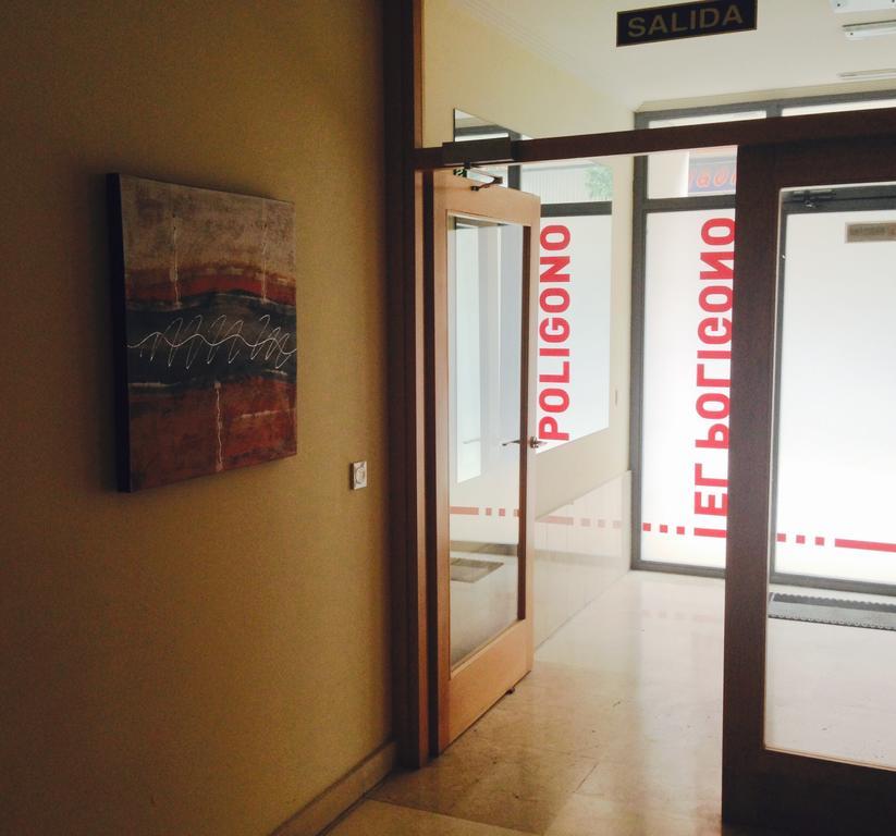 Hostal El Poligono Zamora Extérieur photo