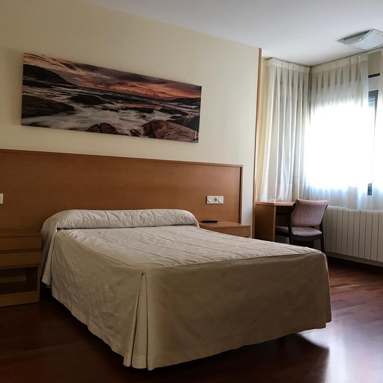 Hostal El Poligono Zamora Extérieur photo
