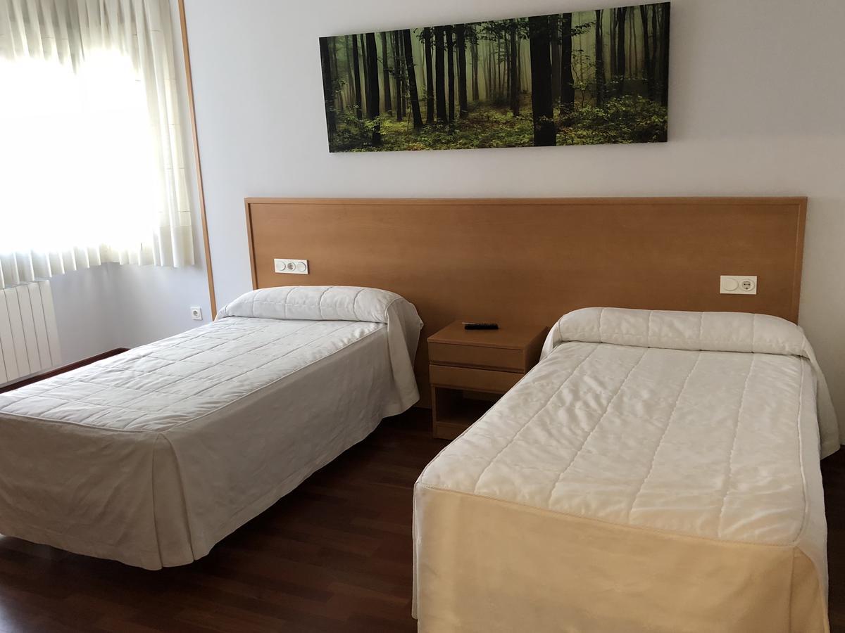 Hostal El Poligono Zamora Extérieur photo